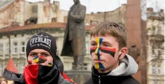 Майдан: демократия или национализм? 
