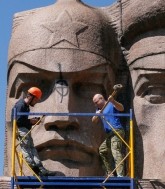 Историк, обеляющий прошлое Украины