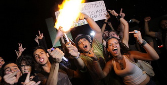 Бразилия: «футбольные протесты» (+фото, видео)